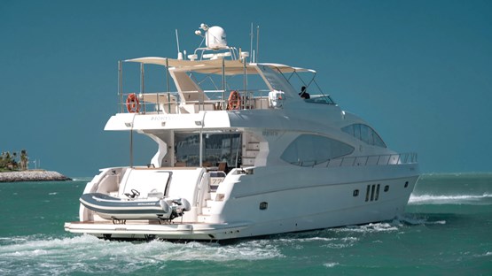 Dionysos Majesty 77ft | AED8400/Hour